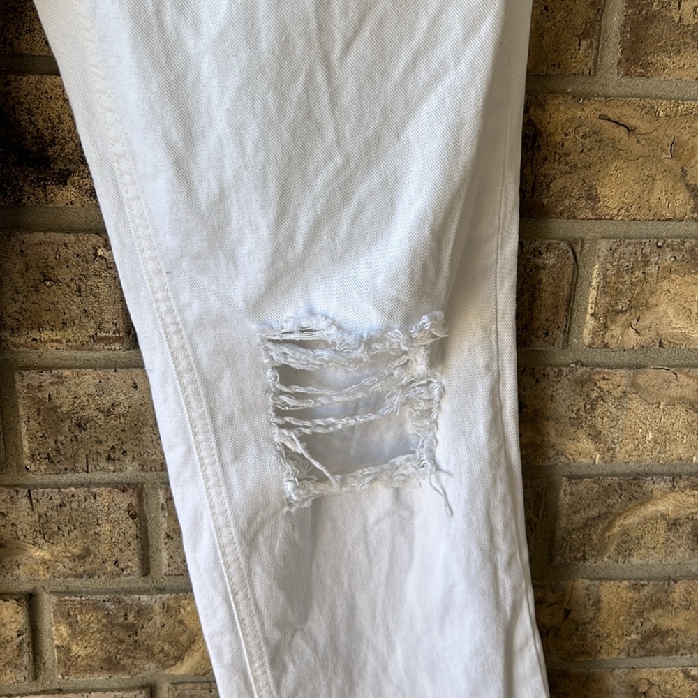 Free People White Jeans distressed style button fly size 27 - Picture 3 of 12
